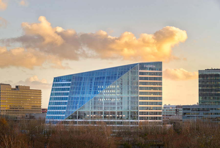 the edge amsterdam